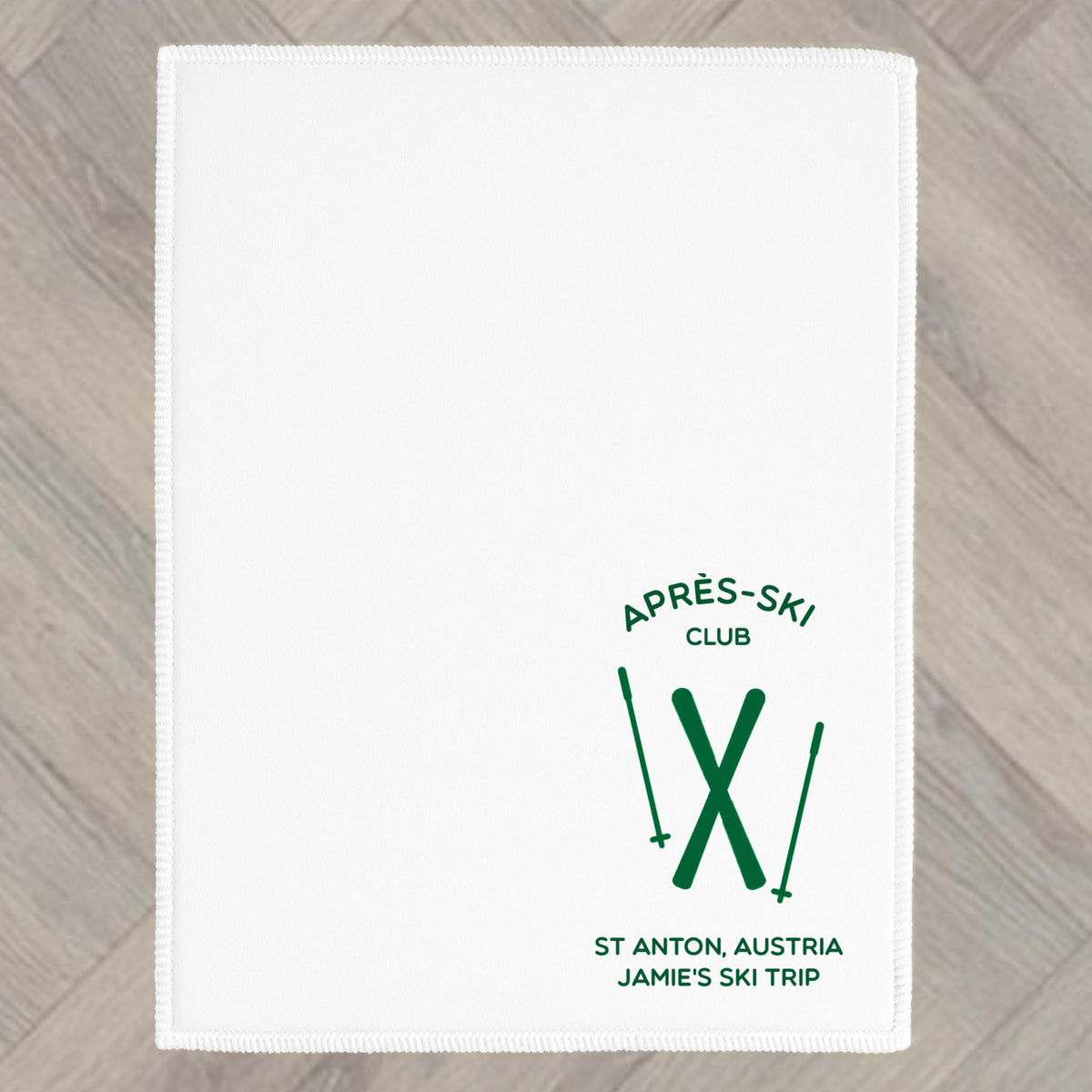 Apres-Ski Club Personalised Towel gift Skiing Gift hand