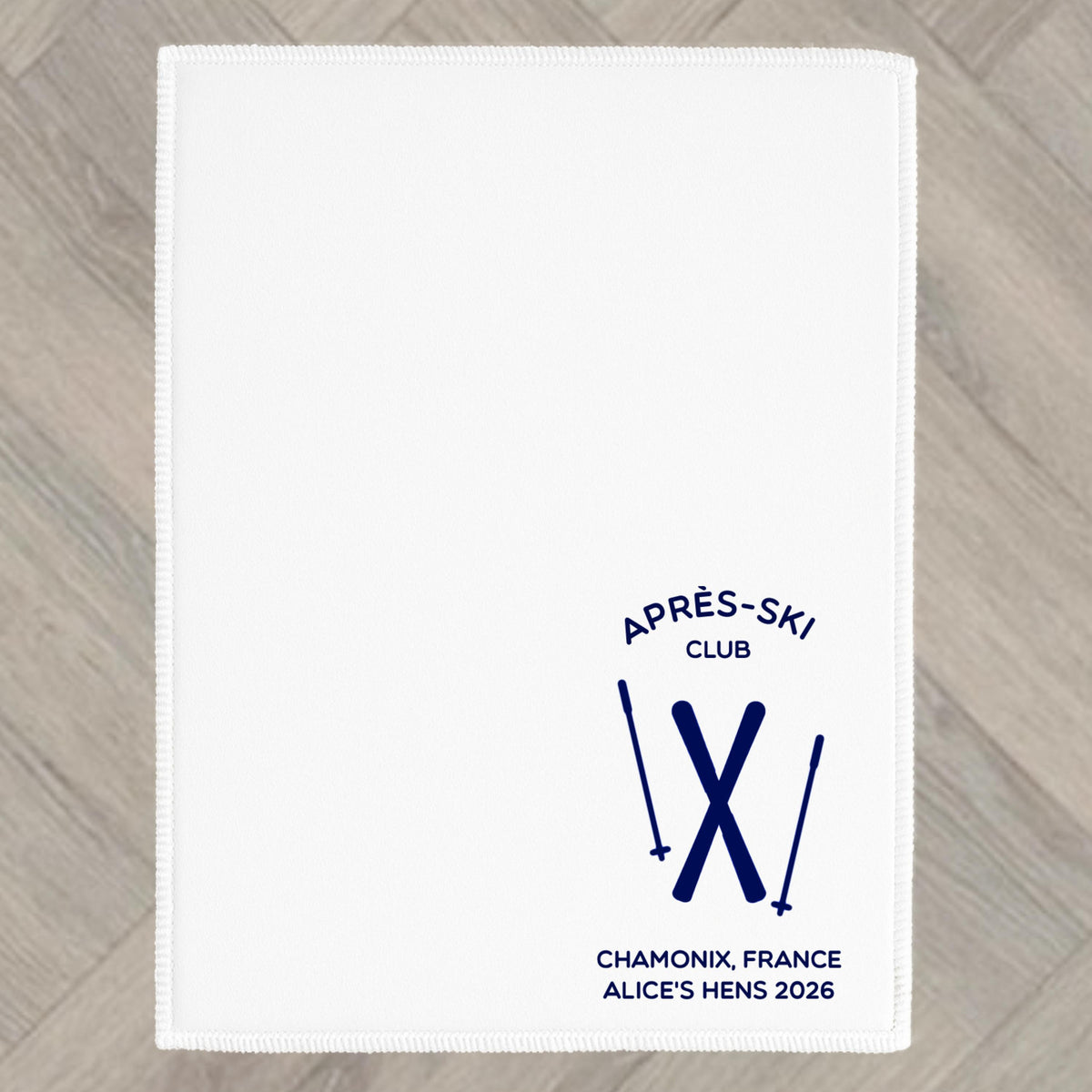 Apres-Ski Club Personalised Towel gift Skiing Gift hand